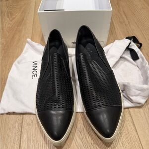 Vince black and white Napa summer sneaker 6.5